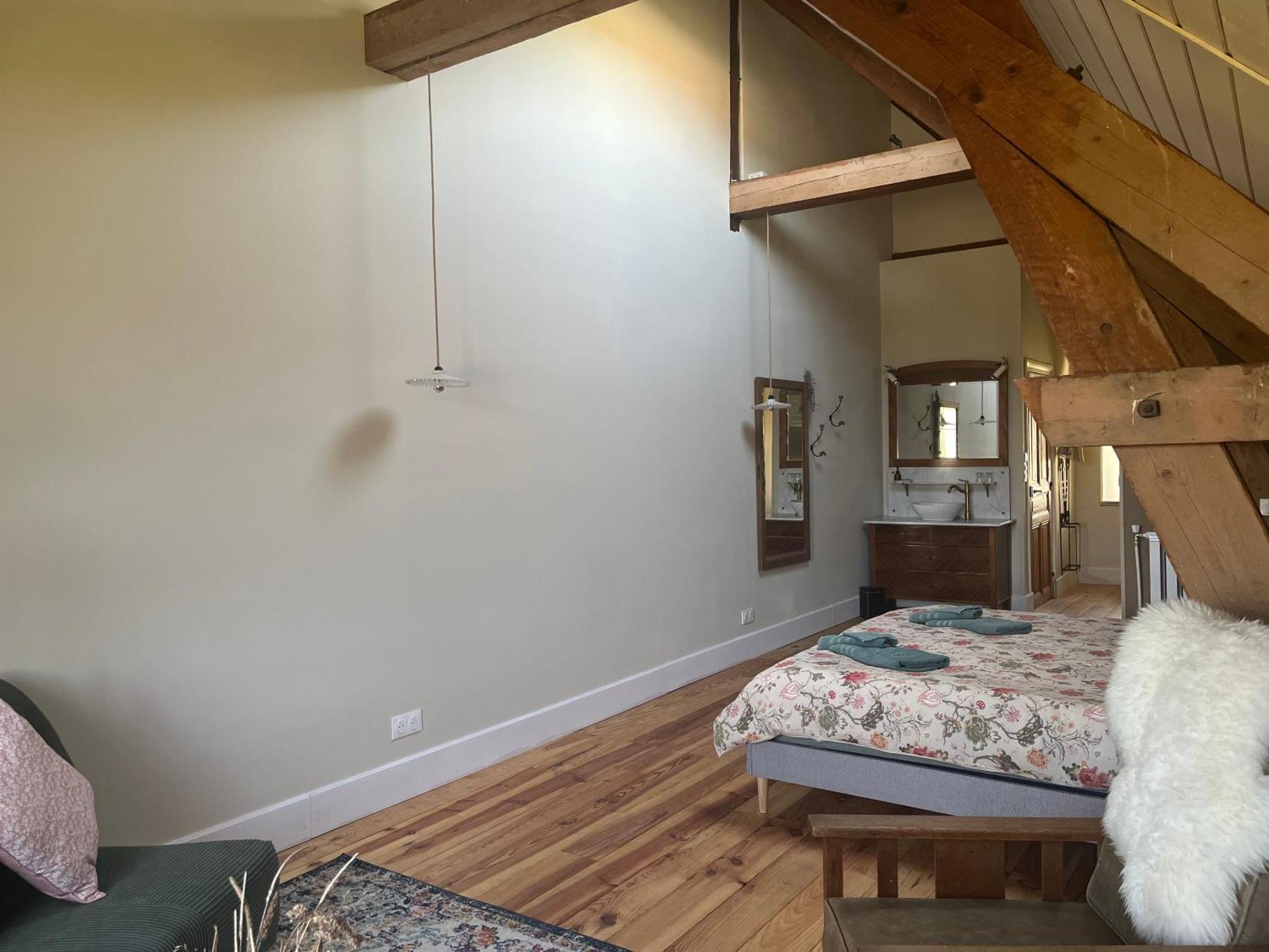 Saint-Symphorien-de-Marmagne Moulin De Maupoy B&B 외부 사진